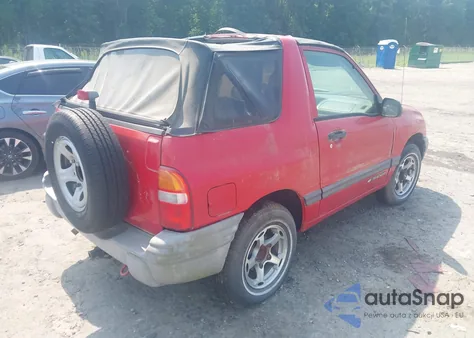 2002 Chevrolet Tracker from USA, damaged, VIN 2CNBJ18C826953099